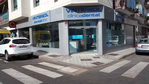 Clinica Dental Vintersol logo
