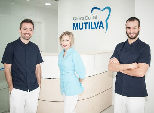 Clinica Dental Mutilva logo
