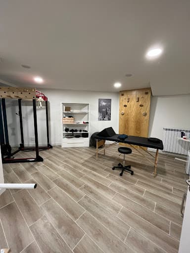 Clínica Dental Mataelpino logo