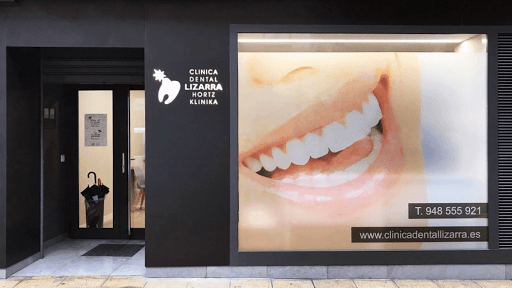 Clínica Dental Lizarra logo