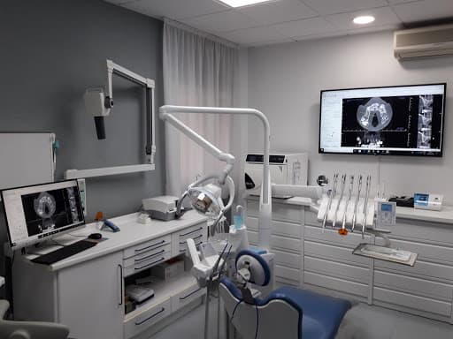 Clinica Dental J.Zapata logo