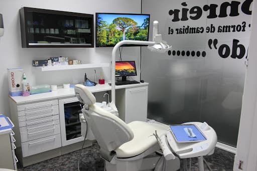 Clinica Dental Guargacho logo