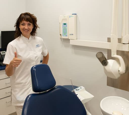 Clinica Dental Catar logo