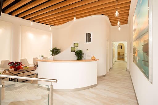 Clinica Dental Beardo logo