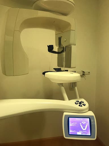 Clinica Dental Ballina logo