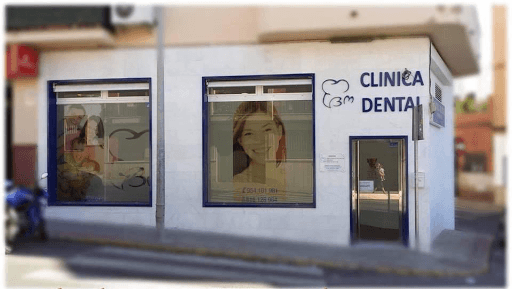 Clinica Dental BM logo
