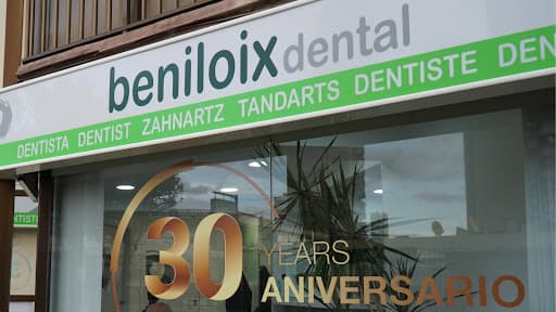 Clinica Dental Beniloix logo