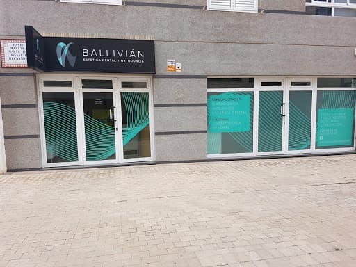 Clinica Dental Ballivián logo