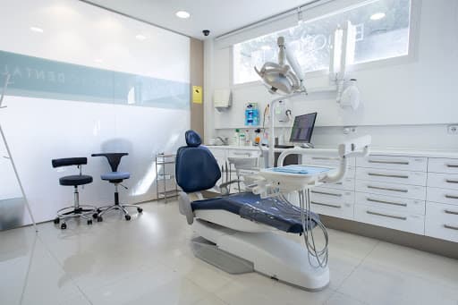 Clinica Dental Arroyodental logo