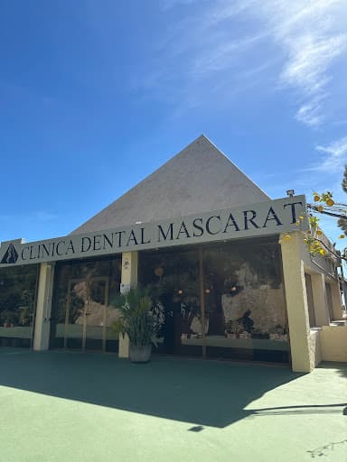 Clinica Dental Mascarat logo
