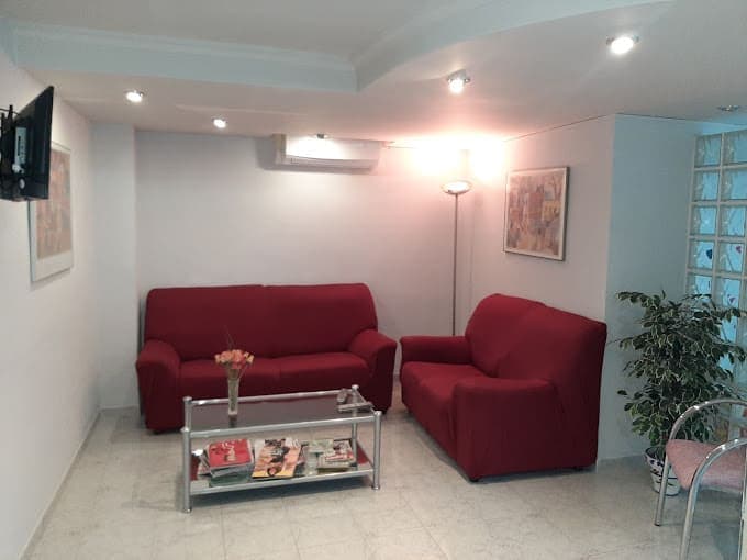 Clinica Dental Xeradent logo