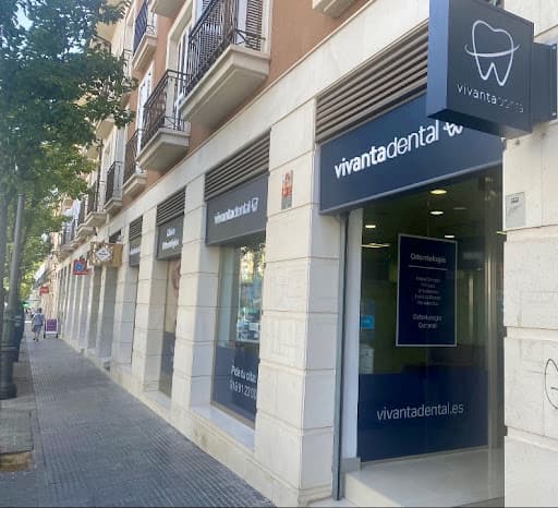 Clínica Dental Vivanta Aranjuez logo