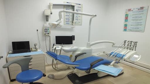 Clinica Dental VeroDent logo