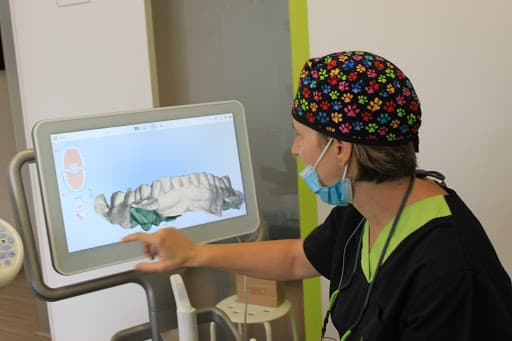 Clinica Dental Santvidental logo