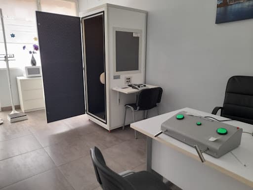 Clinica Dental Sanadiet logo