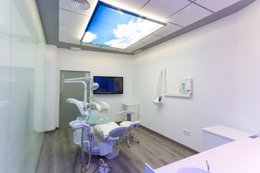 Clinica Dental IMAYE logo