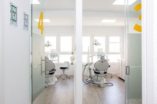 Clinica Dental Edén logo