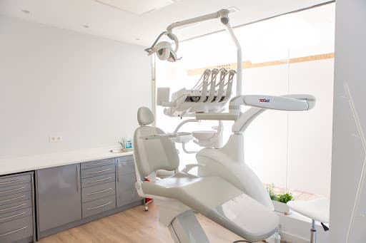 Clinica Dental Duquesa logo