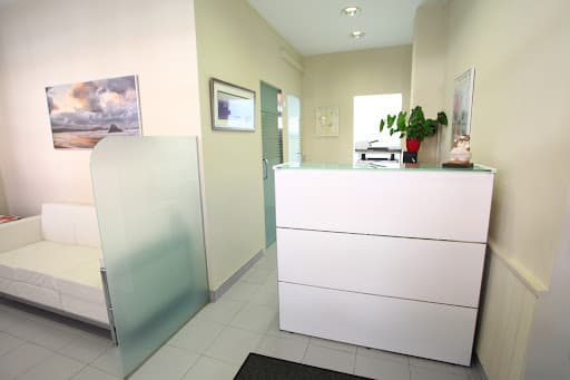 Clínica Dental Sopelana logo