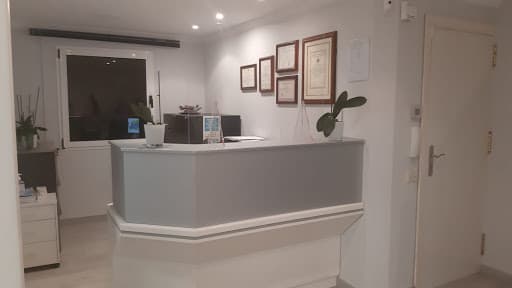 Clínica Dental Monte logo
