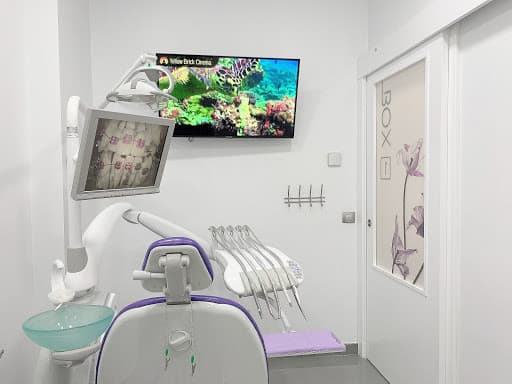 Clinica Dental Yelitza logo