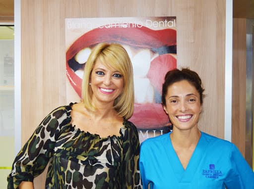 Clínica Dental Zafrilla logo