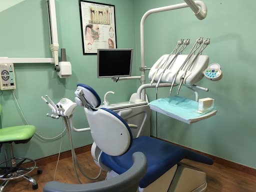 Clinica Dental Vidal logo