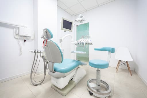 Clinica Dental Verdaguer logo