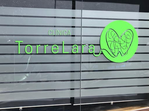 Clinica Dental TorreLara logo