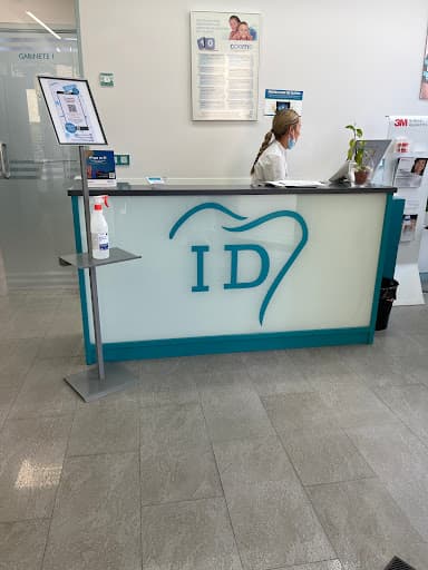 Clinica Dental Innovación logo