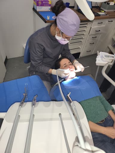 Clinica Dental FASE logo