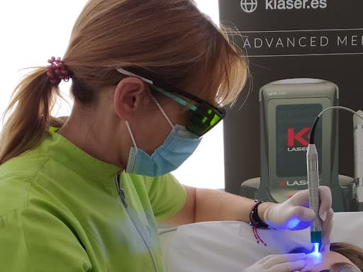 Clínica Dental Pujadas logo