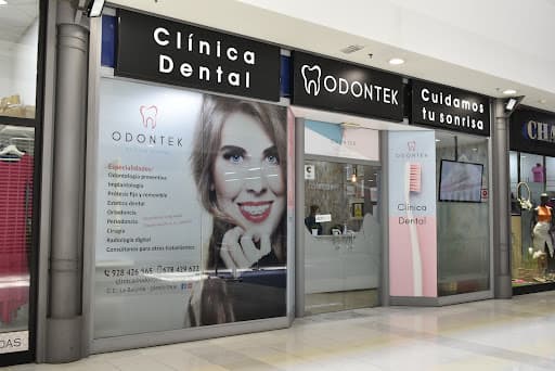 Clinica Dental Odontek logo