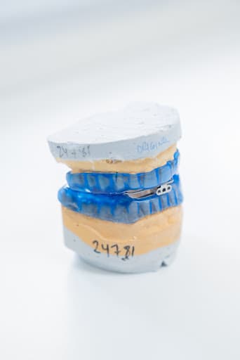 Clínica Dental Gener logo