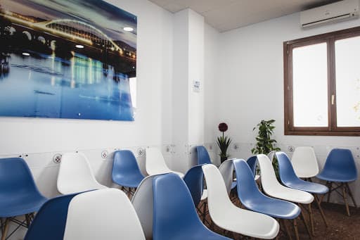 Clinica Dental Diana logo