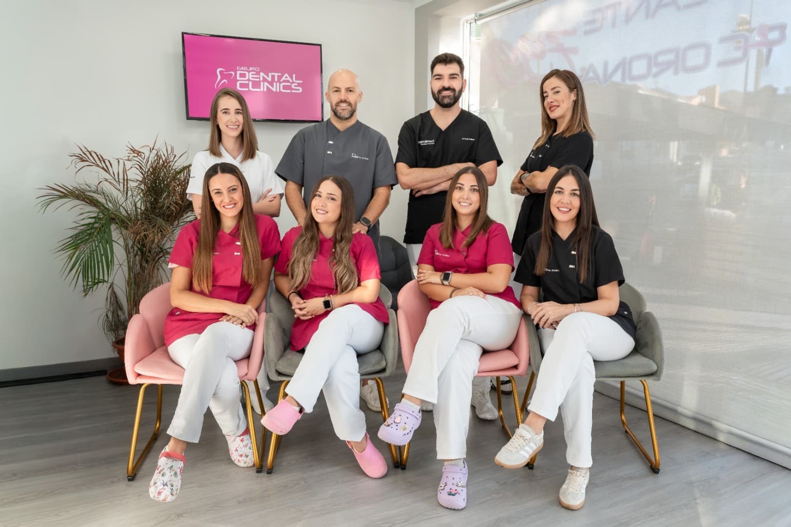 Clínica Dental Grupo Dental Clinics Puerto de la Torre logo