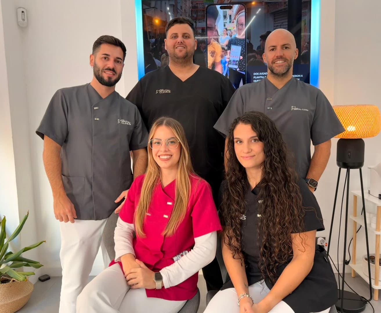 Clínica Dental Grupo Dental Clinics El Palo