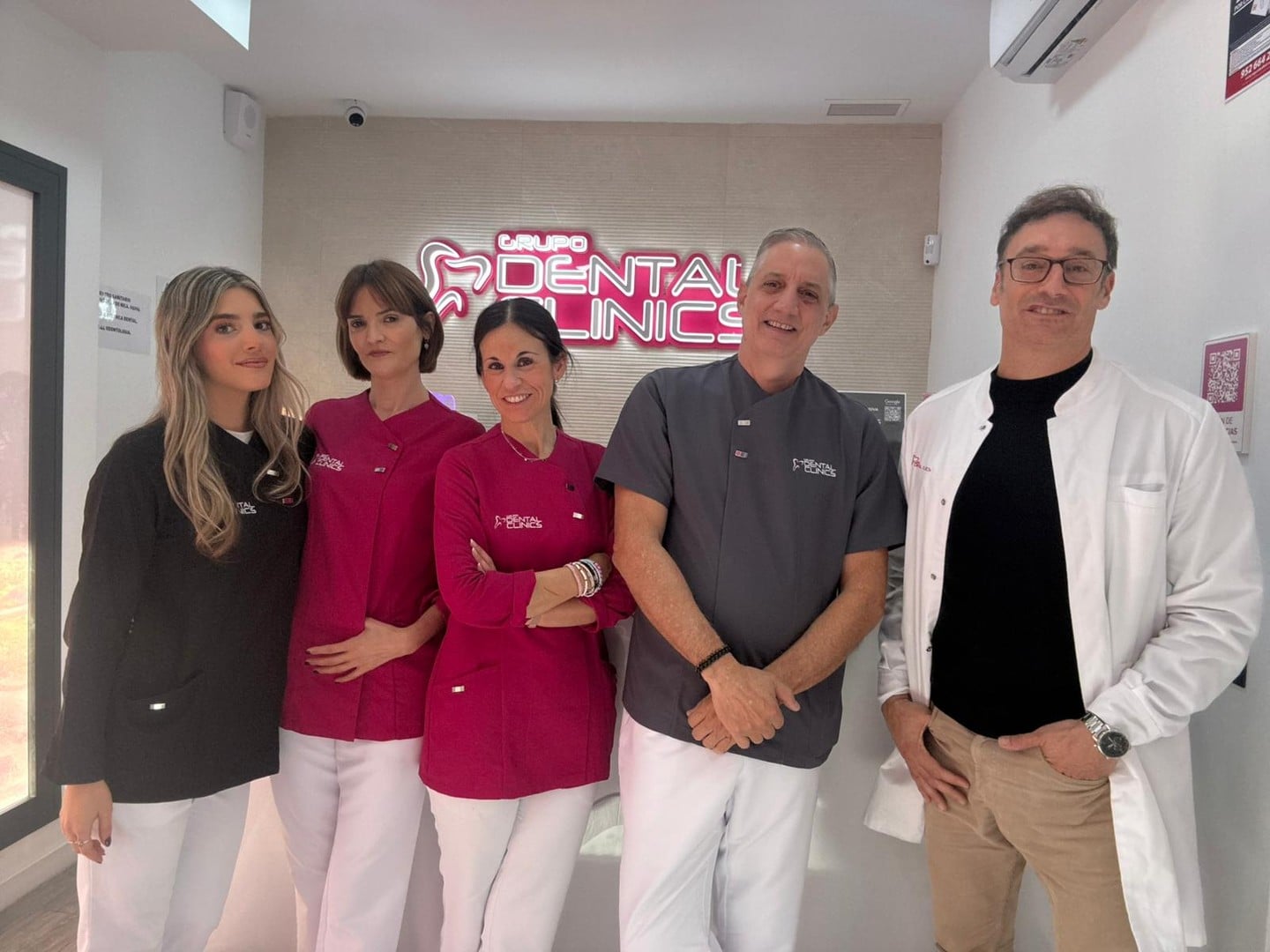 Clinica Dental Grupo Dental Clinics Antequera