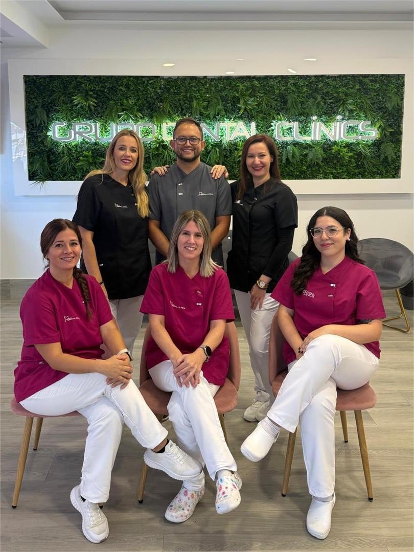 Clínica Dental Grupo Dental Clinics Motril