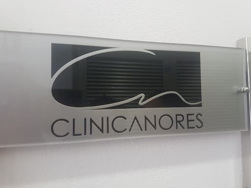 Clinica Dental Nores logo